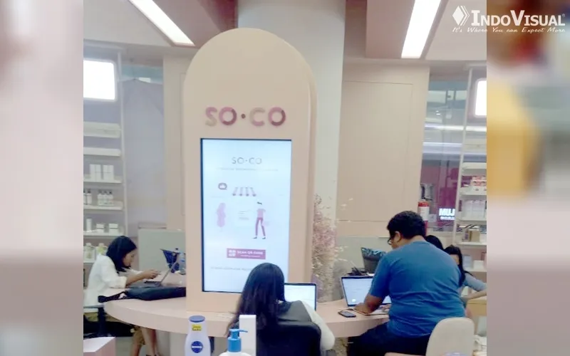 Instalasi-dan-Pemasangan-Digital-Signage-&-Video-Wall-di-Sociolla-Store-07