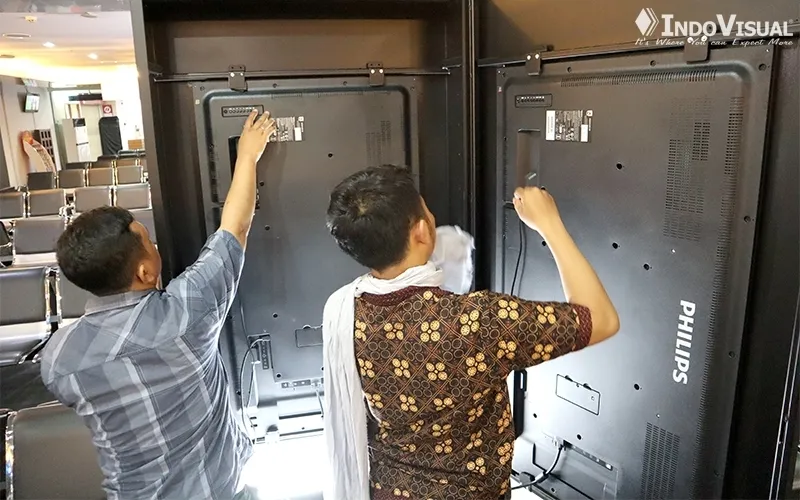 Instalasi-Videotron-dan-Kiosk-di-Bandara-Halim-22