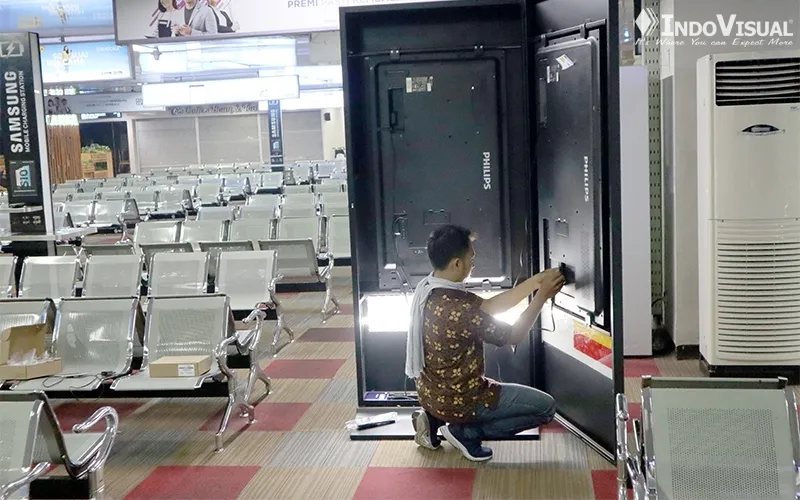 Instalasi-Videotron-dan-Kiosk-di-Bandara-Halim-28