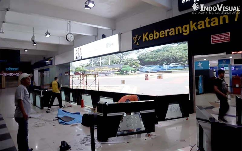 Instalasi-Videotron-dan-Kiosk-di-Bandara-Halim-31