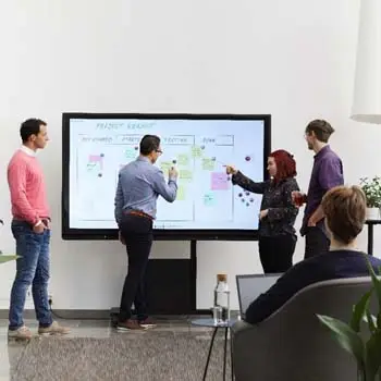 Rapat dan Kolaborasi Lebih Mudah Serta Nyaman dengan Interactive Whiteboard Toucscreen