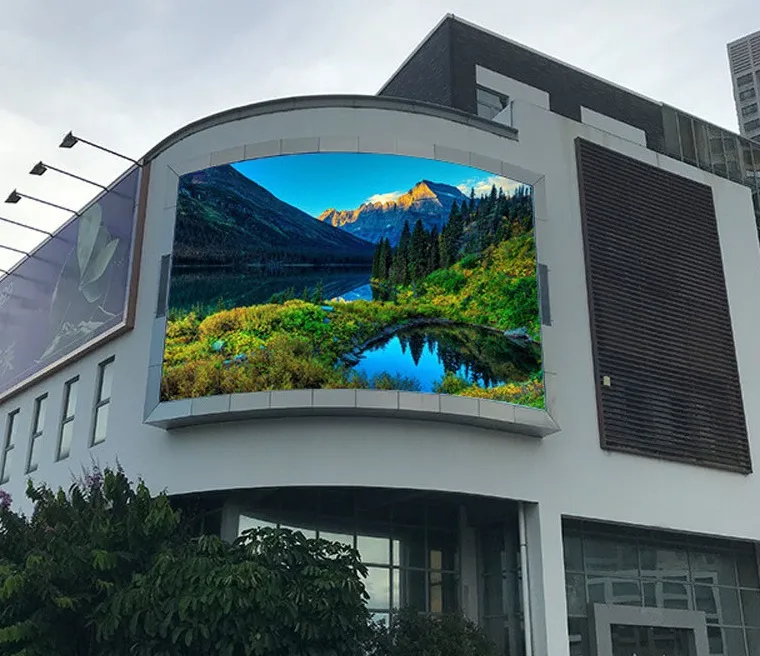 Penggunaan Videotron Outdoor Melengkung Menambah Keindahan Bangunan