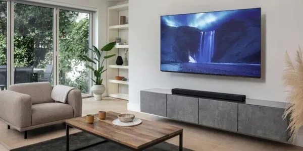 SoundBar pada Sebuah Home Theater Sederhana Memberikan Efek Suara Layaknya Berada di Cinema Komersial